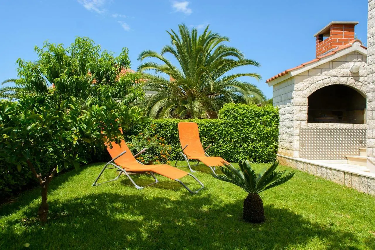 Apartments Klasan Trogir