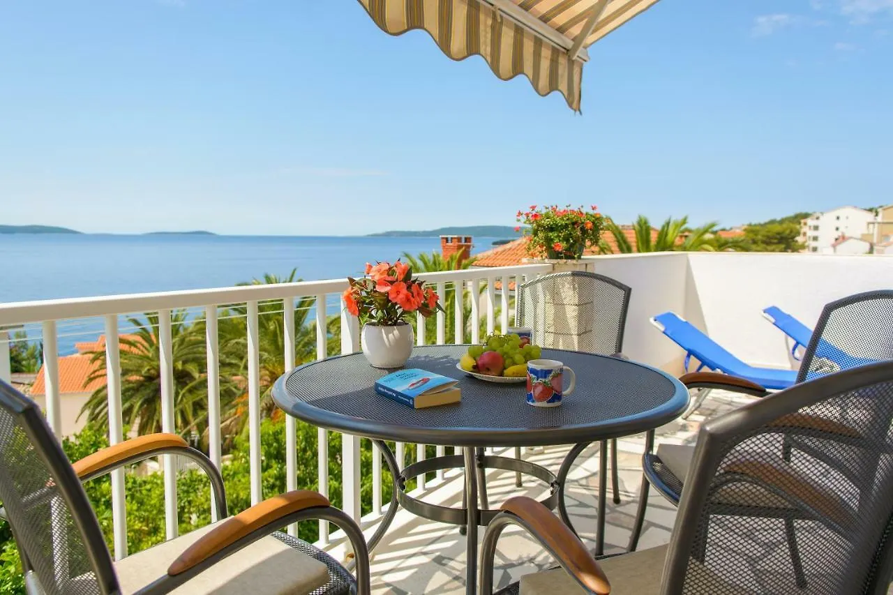 Apartments Klasan Trogir