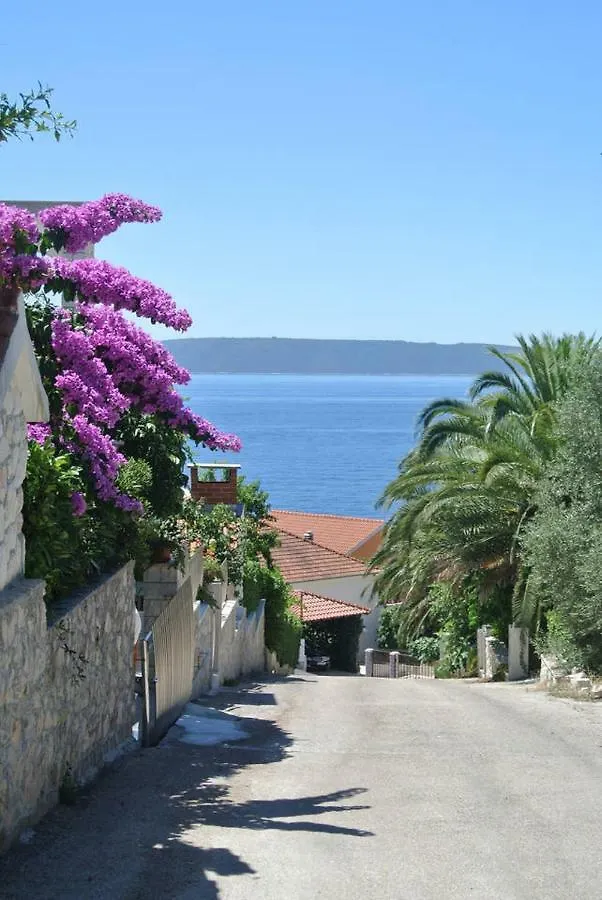 Apartments Klasan Trogir